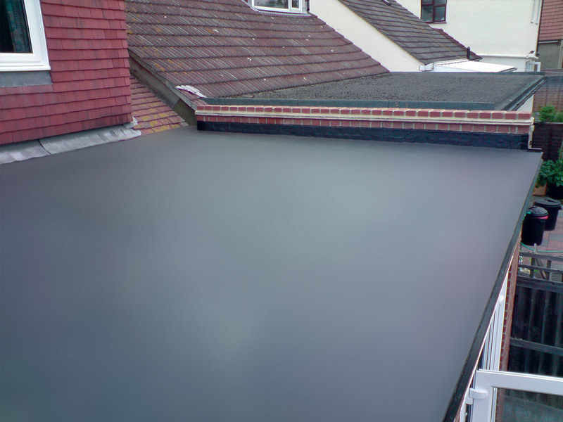 Rubber roofing installation process